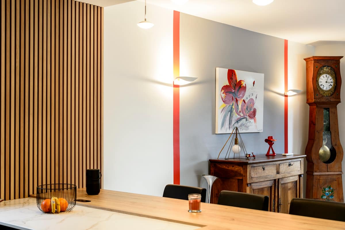 00-bardage-bois-vertical-delimitation-espace-cuisine