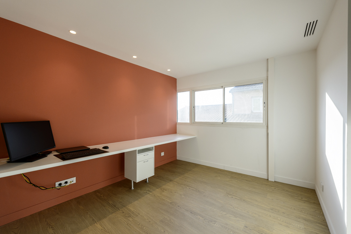 00-bureau-terracota-bois-lumiere