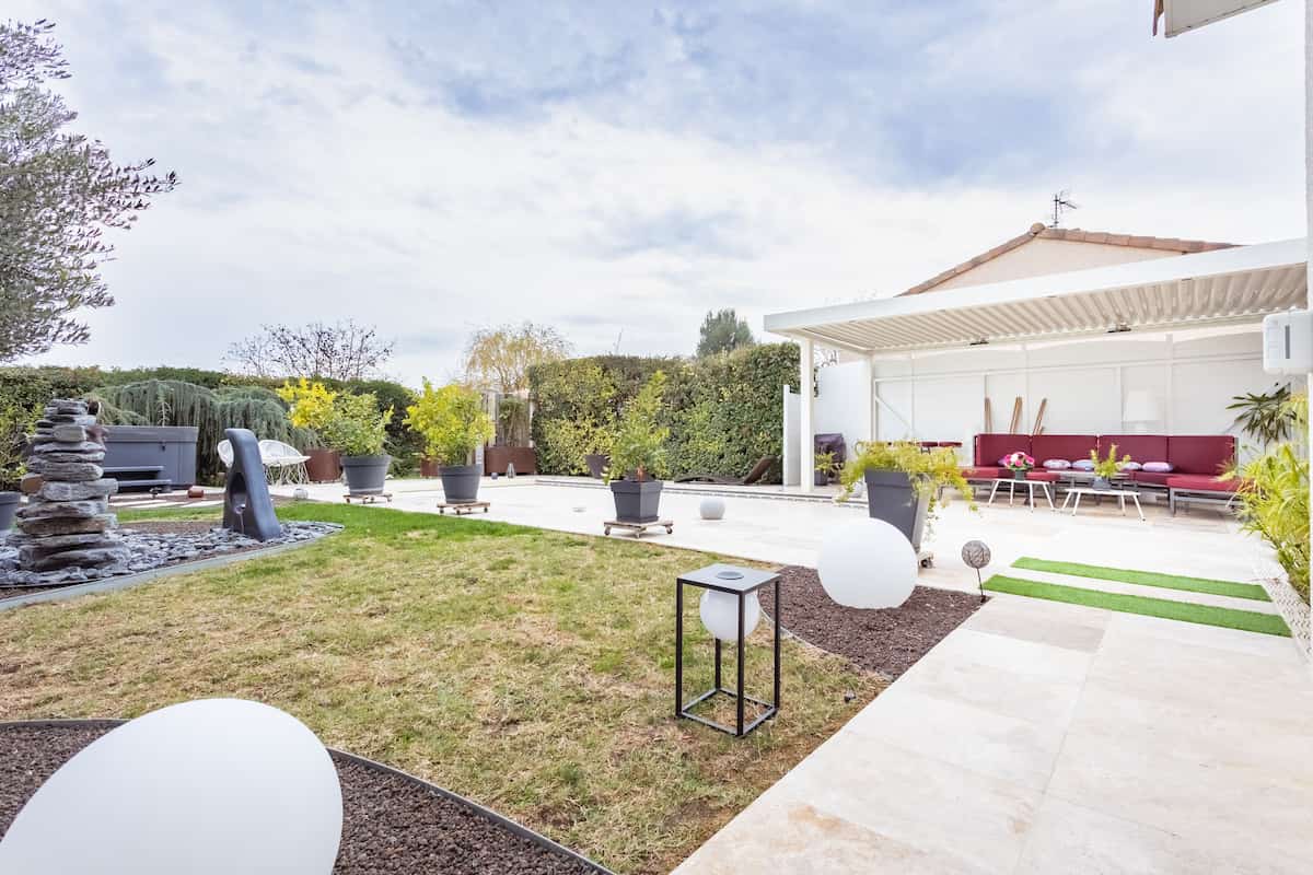 00-exterieur-poolhouse-terrasse-changement
