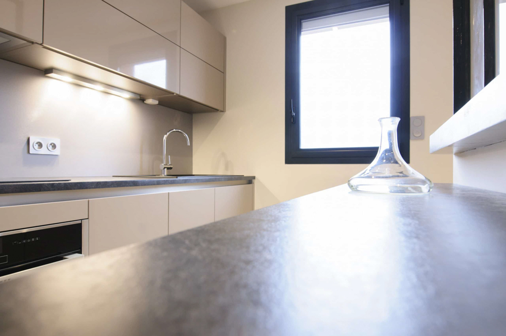 plan-de-travail-imitation-roche-naturelle-3