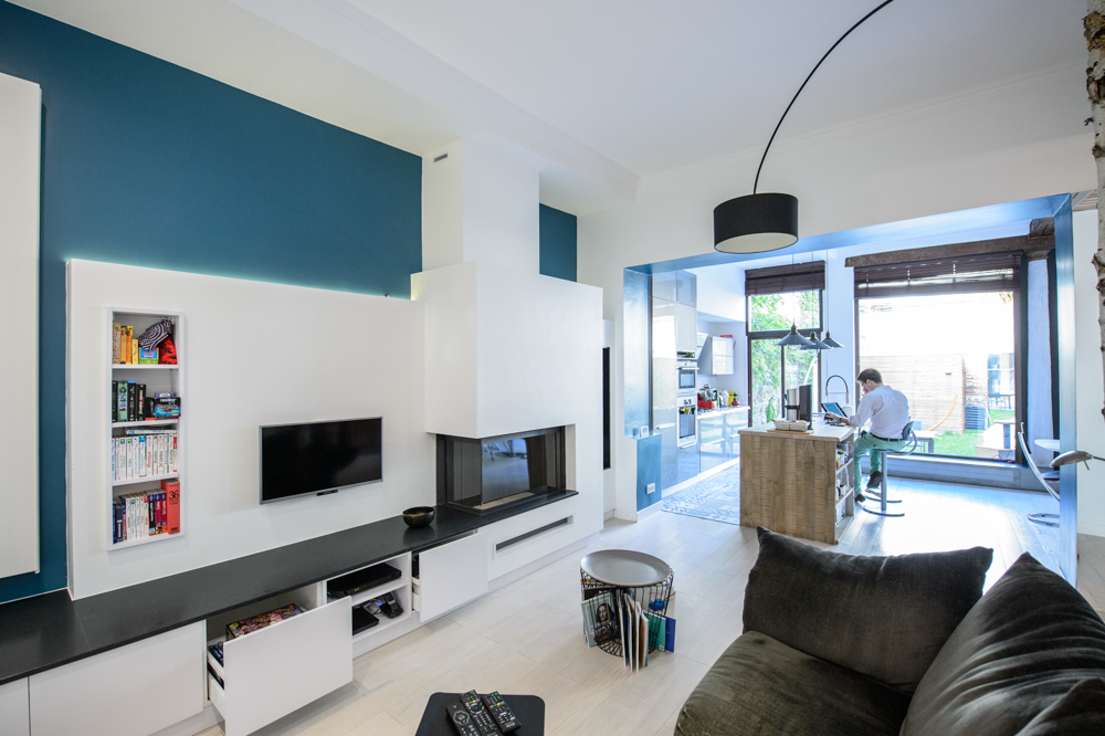 beaux-intérieurs-salon-contemporain-et-accueillant