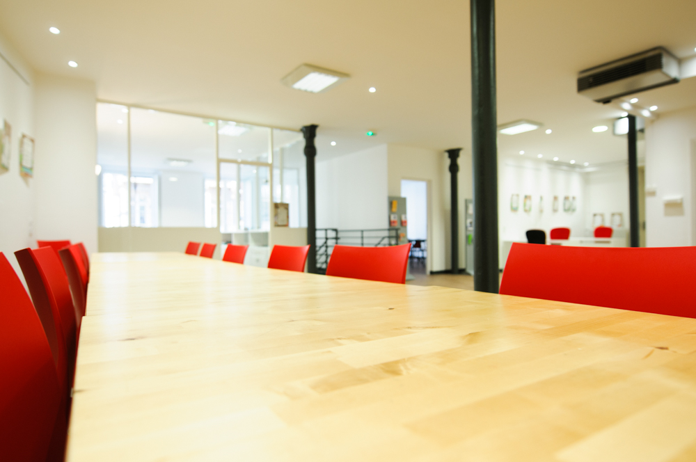 39-beaux-intérieurs-table-de-bureau-neuf-et-moderne