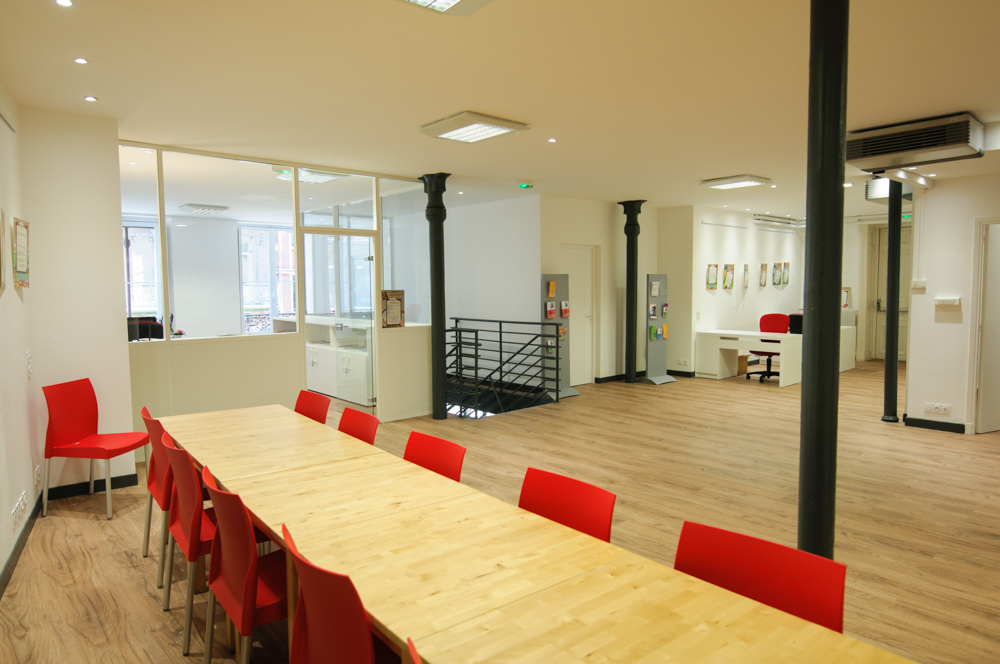 8-beaux-intérieurs-bureau-rénové-moderne
