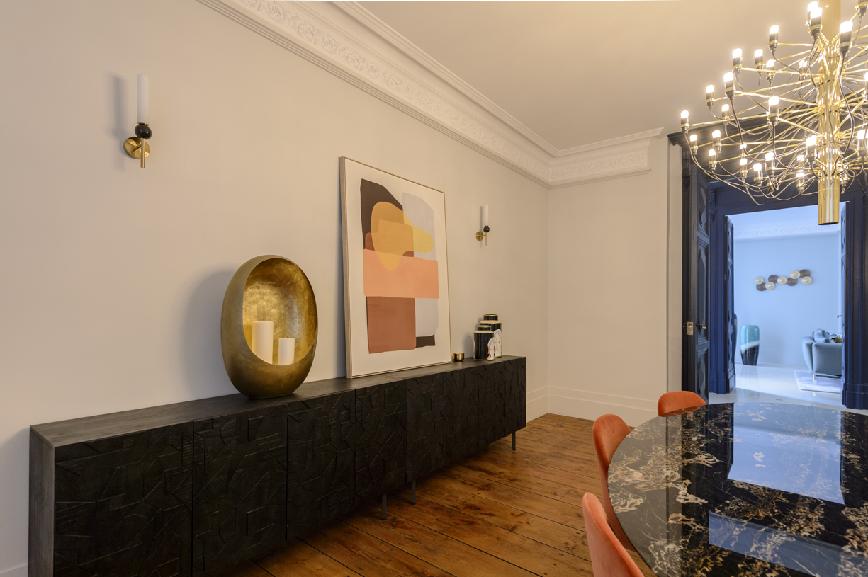 objet-deco-lustre-moderne-or
