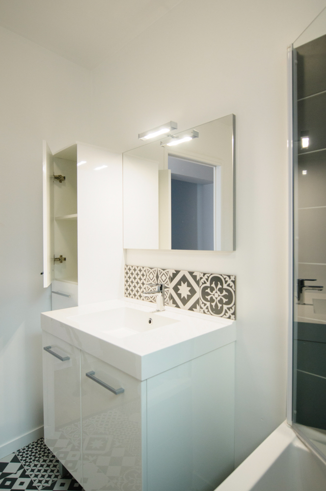 Beaux-Intérieurs-t4-toulouse-rénovation-salle-de-bain-meuble-vasque