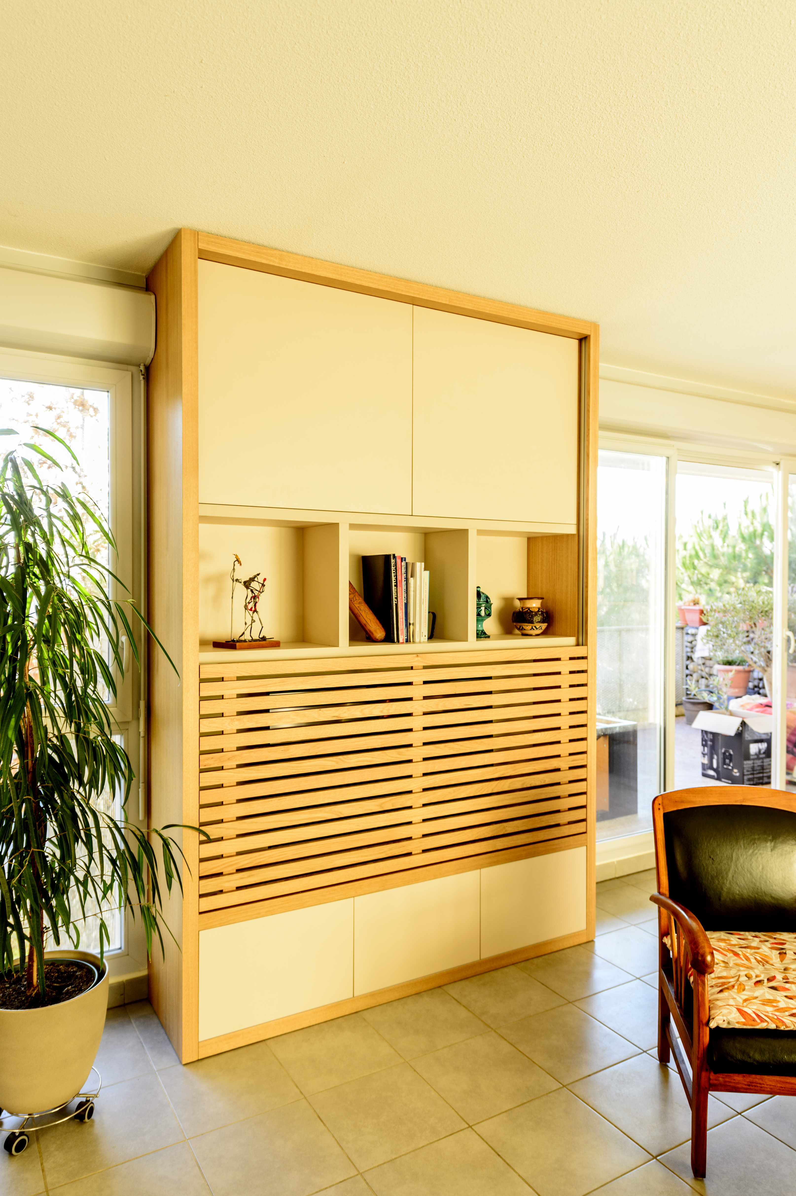 agencement-sur-mesure-balma-meuble-coulissant-modulable-design