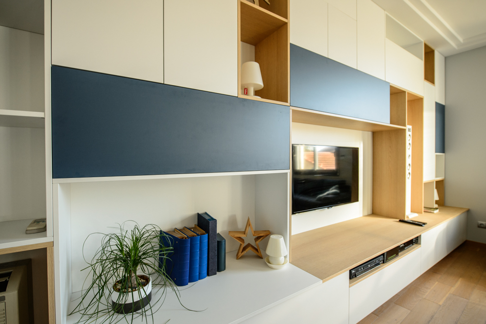 beaux-interieurs-bibliotheque-style-asymetrique-et-chaleureux