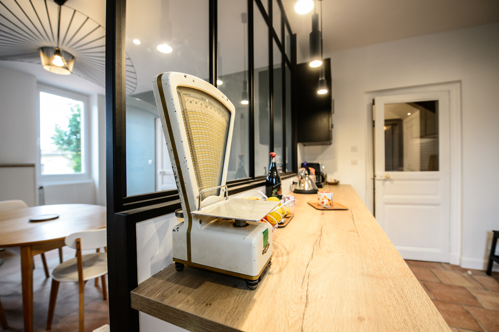 beaux-interieurs-ambiance-retro-dans-cette-nouvelle-cuisine-1