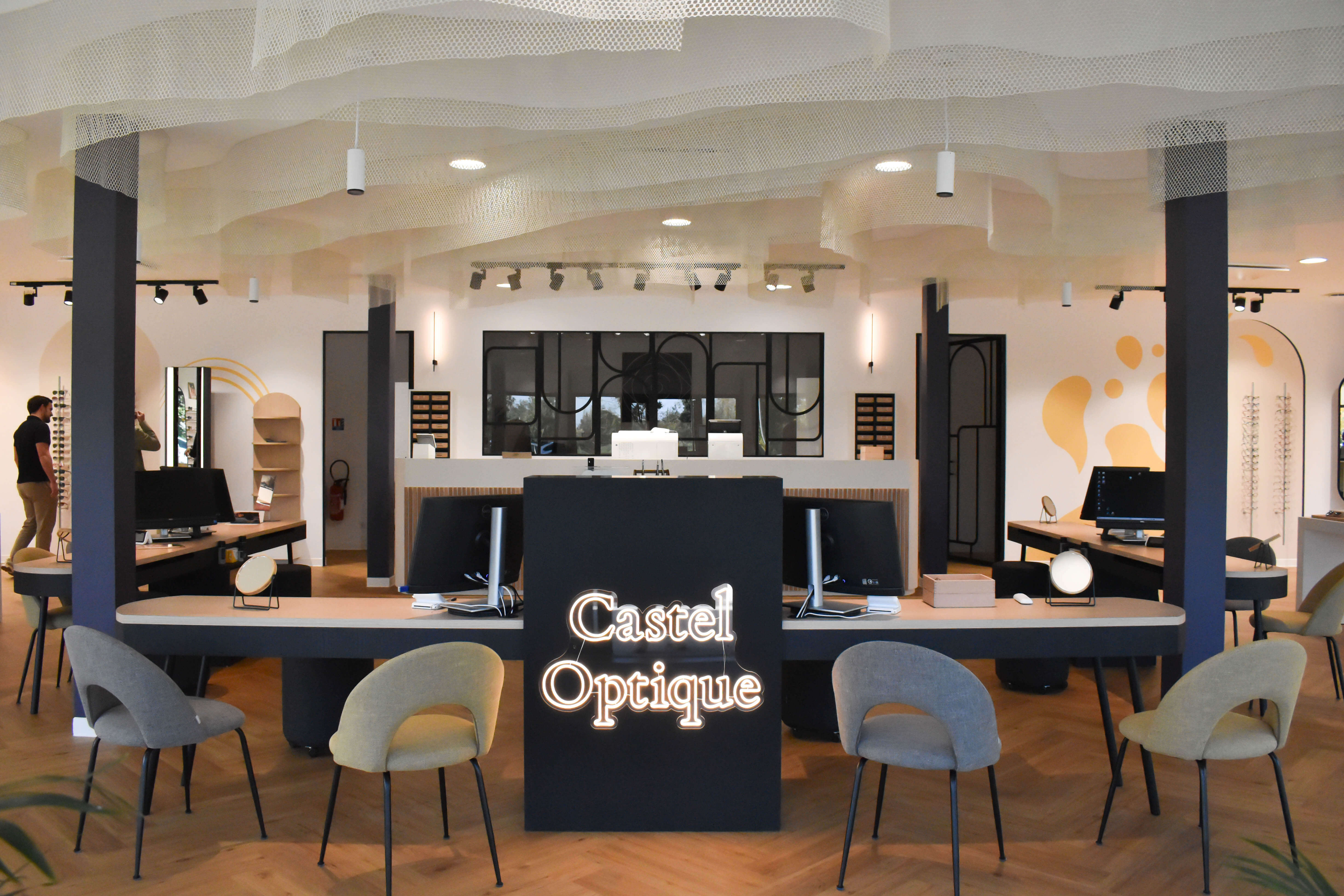 castel optique PR-33-1
