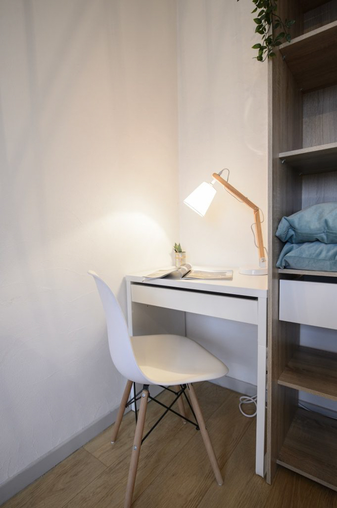 aménagement-intérieur-bureau-cosy-dressing-681x1024