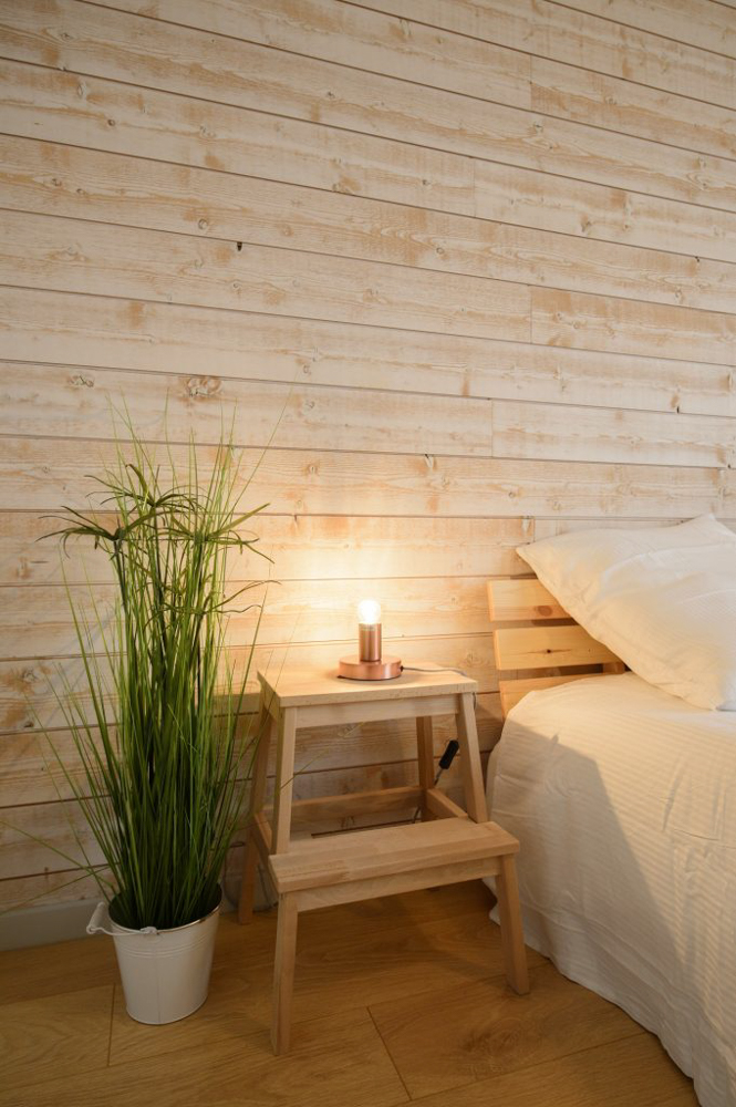 chambre-ambiance-cocooning-lambris-681x1024