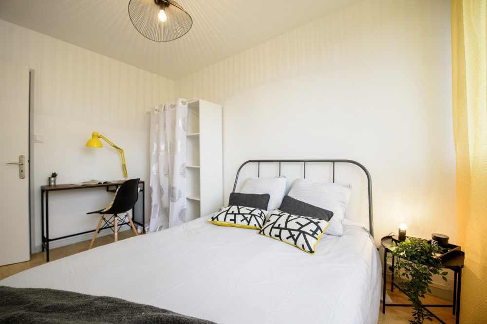 decoration-interieur-chambre-graphique-chaleureux-1024x681